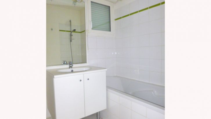 T4 100M² AVEC TERRASSE