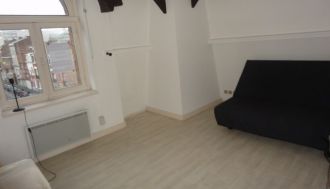 Location appartement f1 à  - Ref.L2971 - Image 1