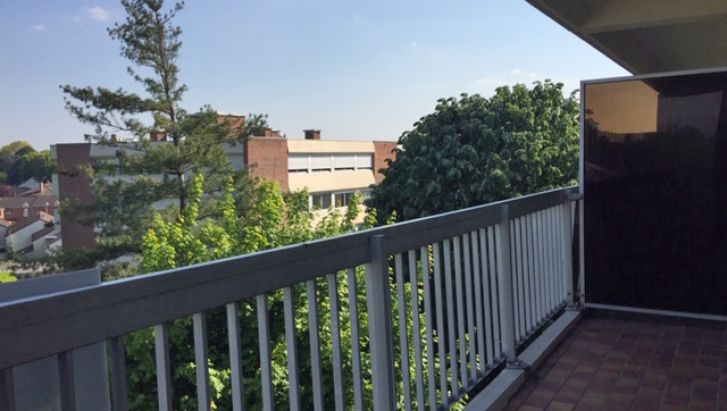 DERNIER ETAGE
