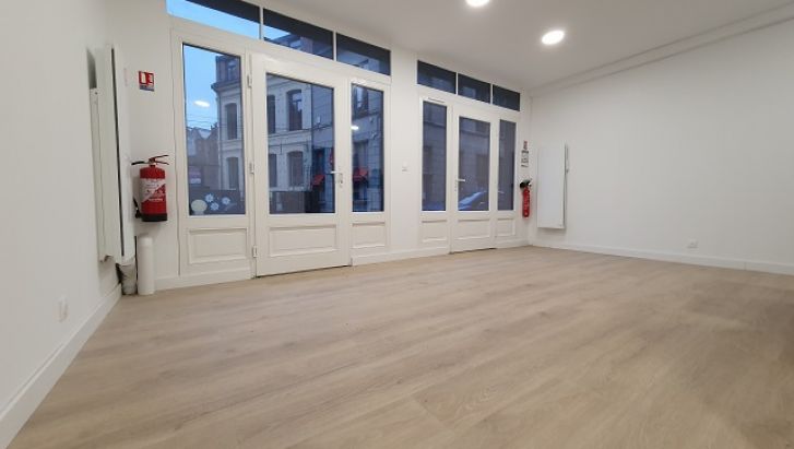 LOCAL PROFESSIONNEL
