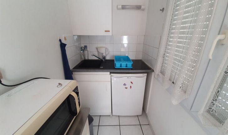 PROX METRO