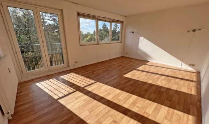 DER?NIER ETAGE