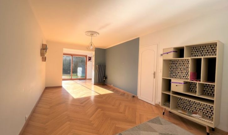 MAISON 5 PIèCE - 90M²