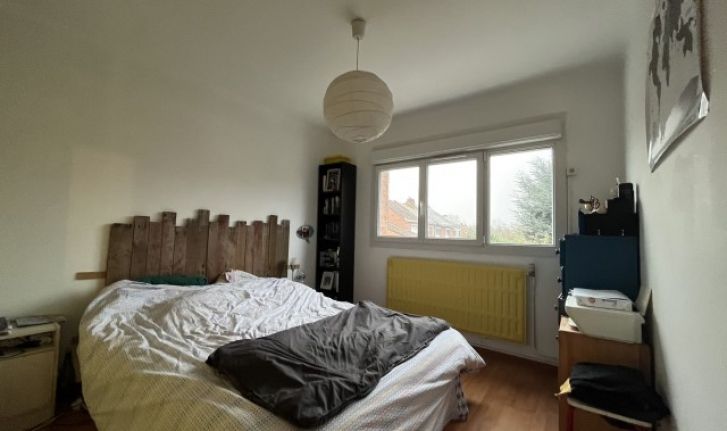 MAISON 5 PIèCE - 90M²