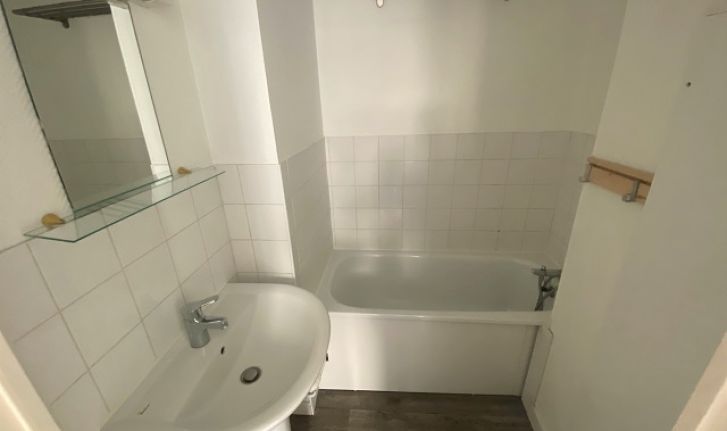 VUE DEGAGÉE