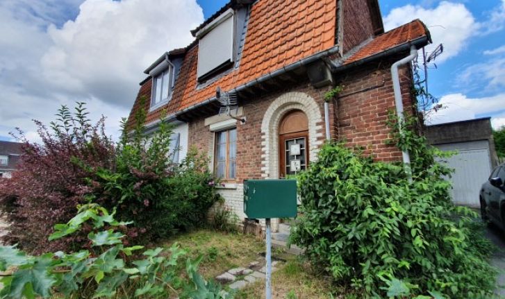 MAISON SEMI-INDIV.