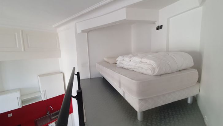 Studio meublé avec mezzanine proche Solférino