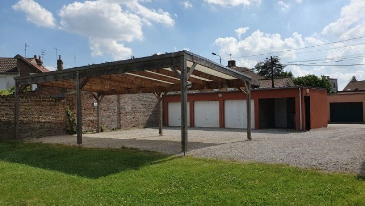 Car port sécurisé