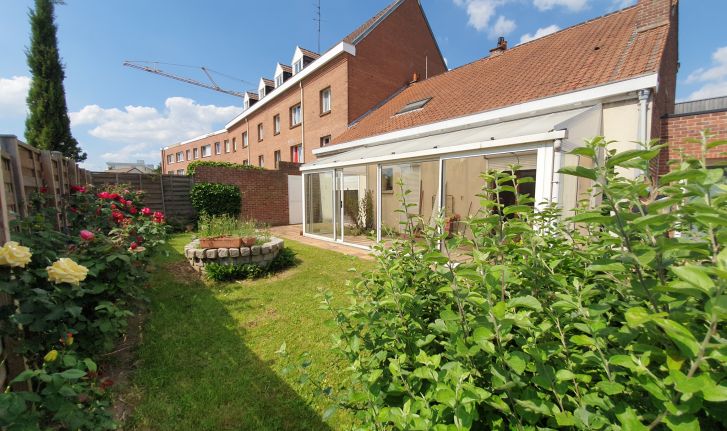 MAISON SEMI-MITOYENNE LOMME BOURG/LILLE