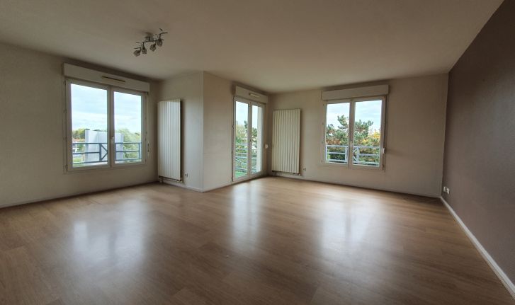 Appartement 2 chambres/ Garage / Avenue Foch