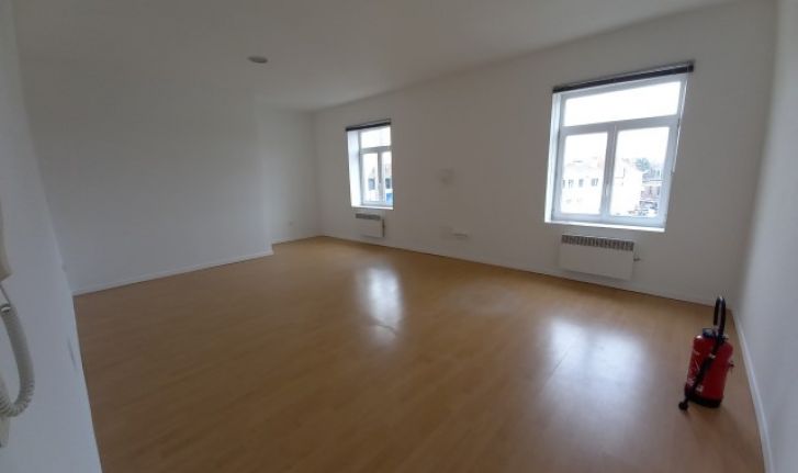 BUREAUX DE 27M2