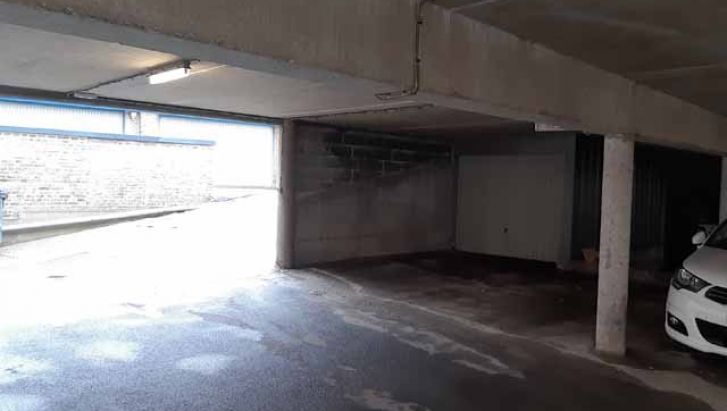 PARKING + GARAGE