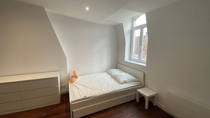 T1 MEUBLÉ VIEUX-LILLE