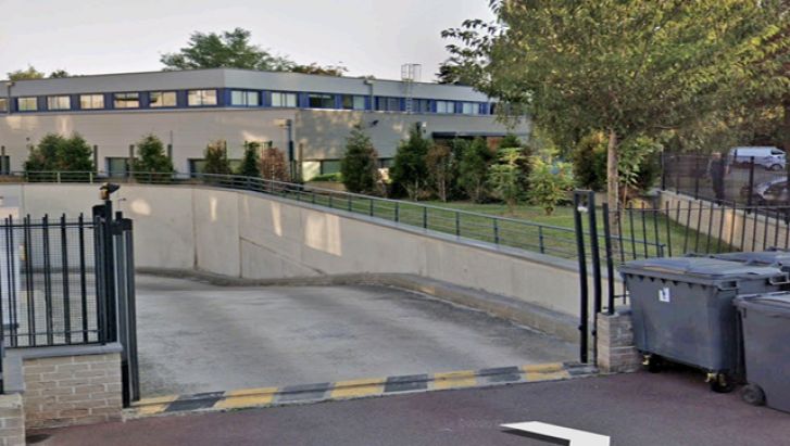 PARKING SOUS SOL