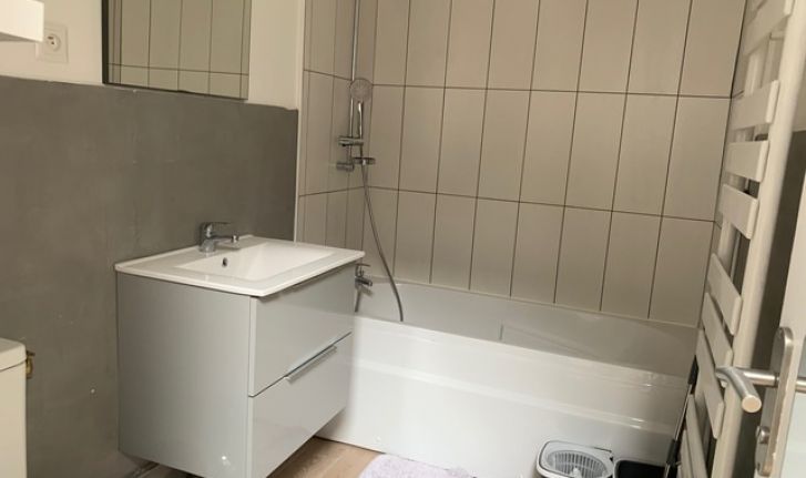 BEAU STUDIO meublé Secteur LILLE WAZEMMES