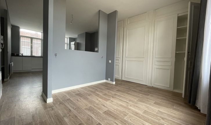 Beau T1 bis Secteurs Lille Sud / Moulins