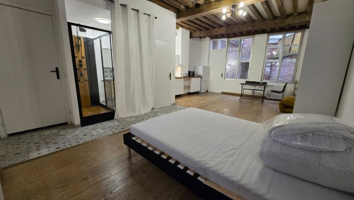 Beau STUDIO meublé proche Gare/Opéra/Vieux-Lille