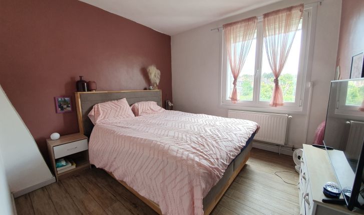MAISON SEMI-INDIVIDUELLE - EMPLACEMENT IDEAL