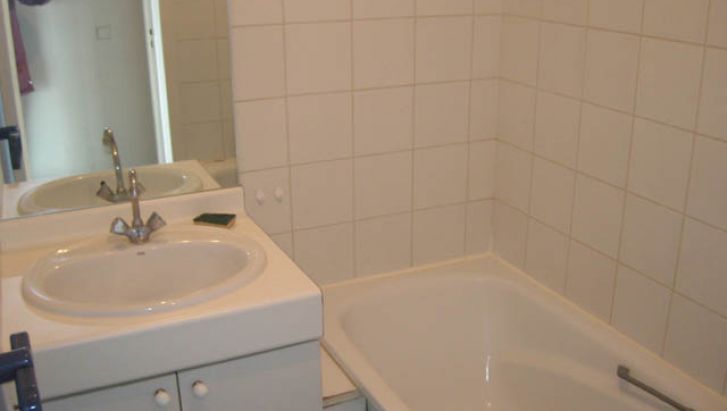 RESIDENCE RECENTE