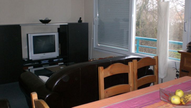 RESIDENCE RECENTE