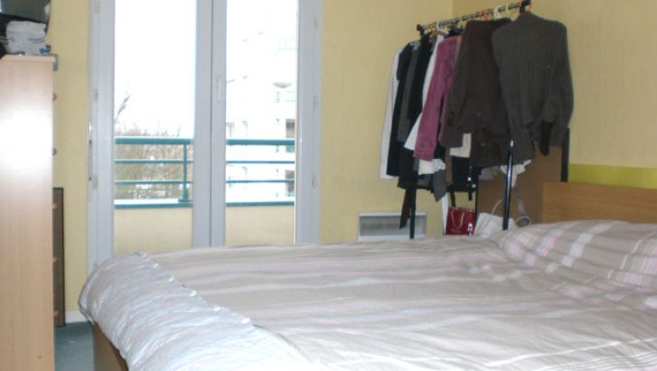 RESIDENCE RECENTE
