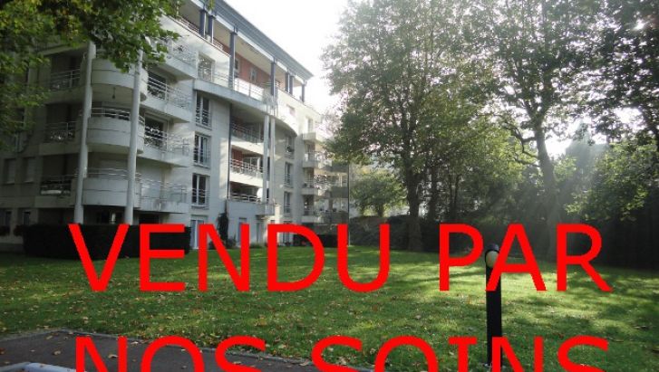 RESIDENCE STANDING