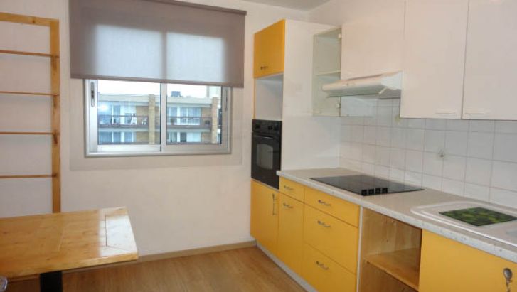 BEAU T3 DEUX BALCONS