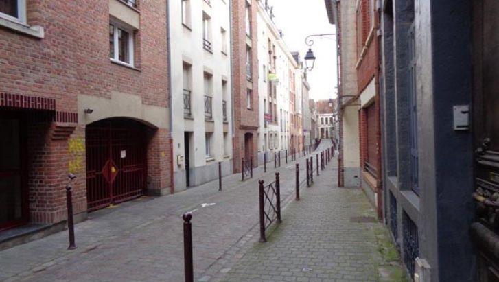 RARE SUR SECTEUR